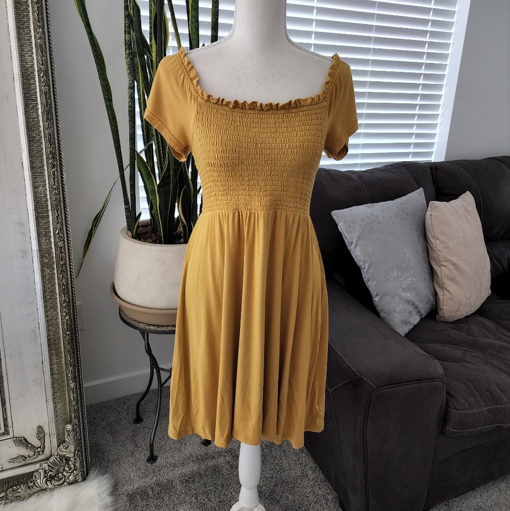 NWOT Gap Smocked Mini Dress, Size Small, Gold
